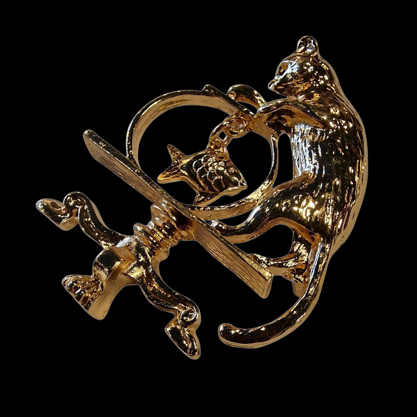 Brosche barock goldfarben Katze mit Fisch