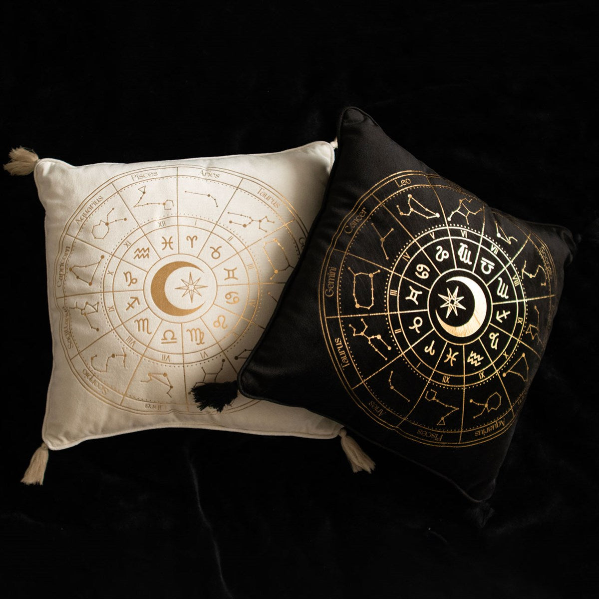 Samt Dekokissen astrologie Rad in schwarz-gold 35 cm