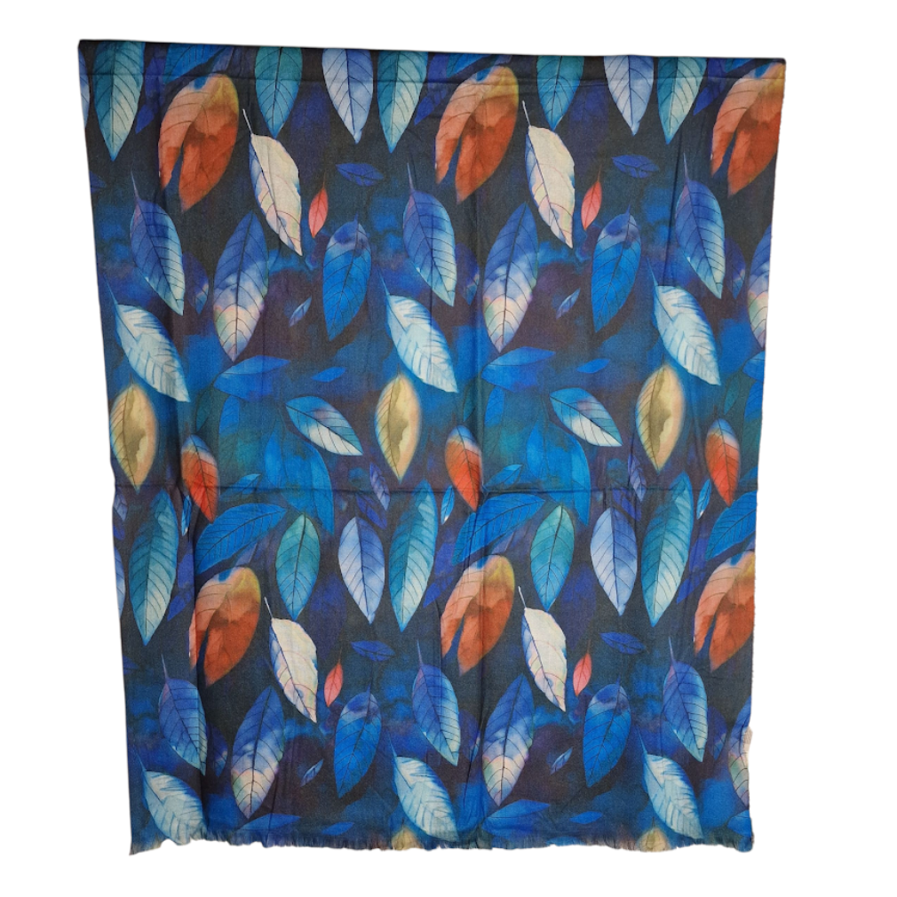Kuscheliger Schal mit Blattmotiv blau 180x80 cm