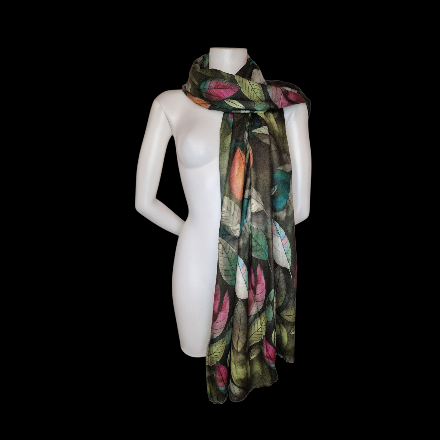 Kuscheliger Schal mit Blattmotiv grün 180x80 cm