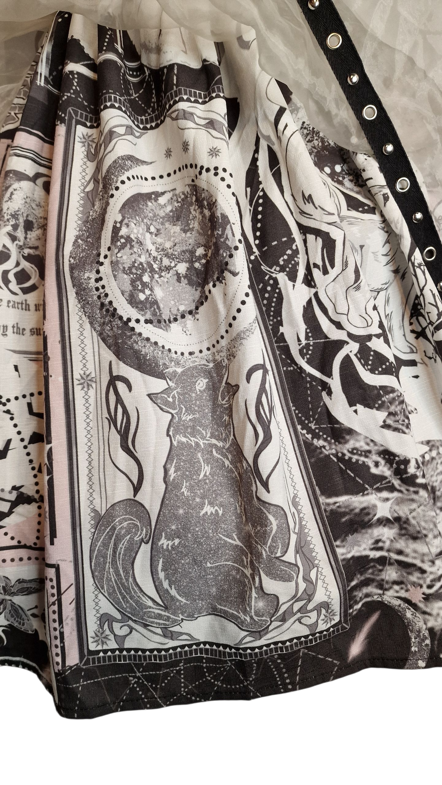 Gothic Lolita Kleid Streetwear schwarz-weiß Zeitungsmuster