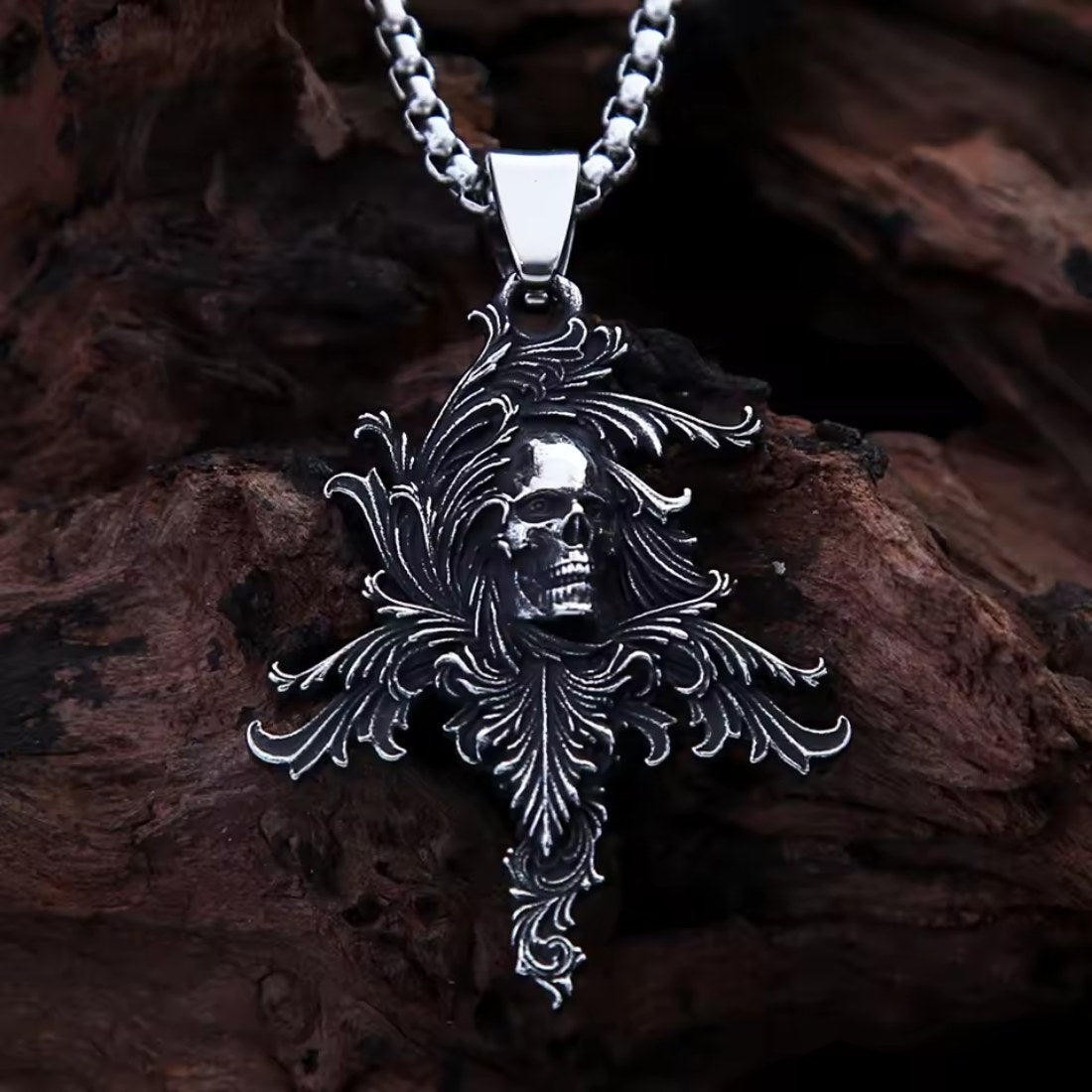 Düsterer Schädel Anhänger mit Kette Edelstahl