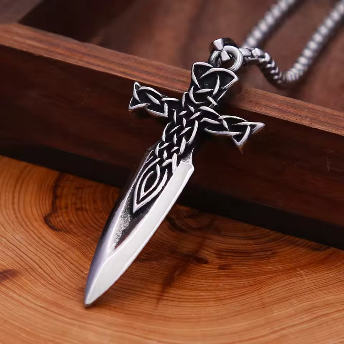 Mystischer Schwert Anhänger mit Kette Edelstahl Wikinger