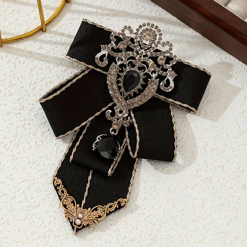 Gothic barocke Brosche Haarschmuck mit Strass und schwarzem Band