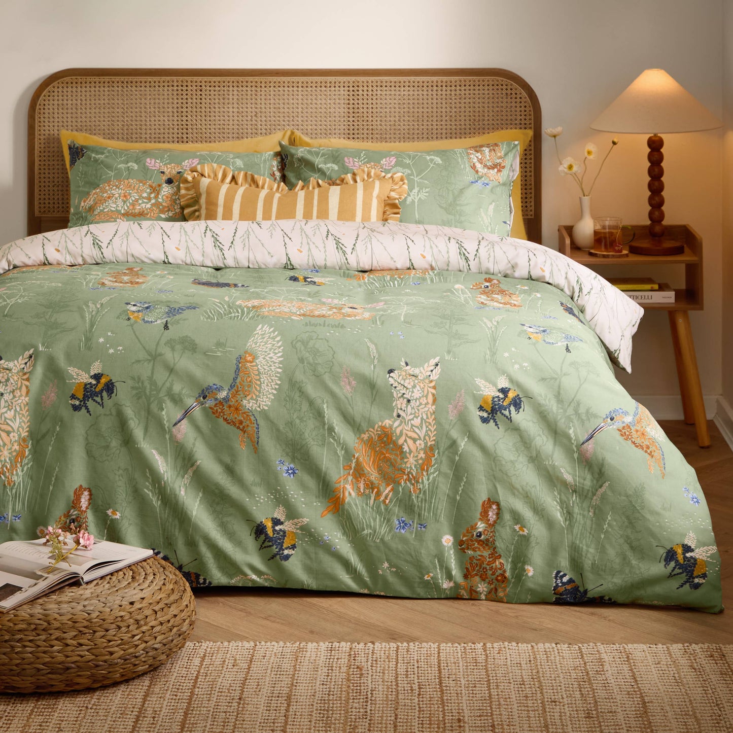 Vintage "Meadow Flora" Bettwäsche-Set – Zauberhafte Waldwiese