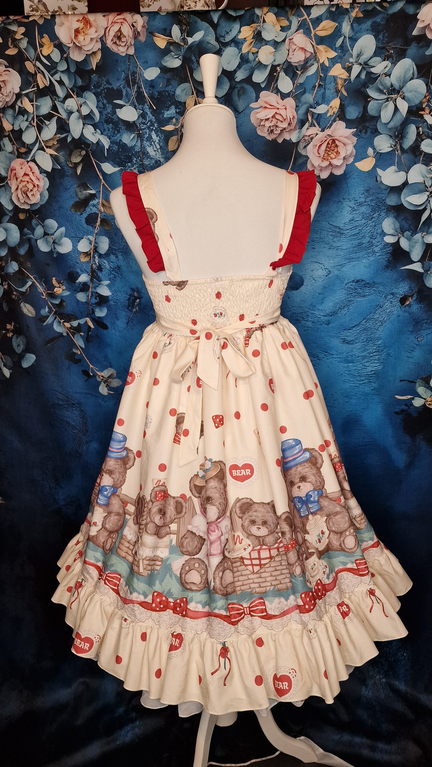 Sweet Lolita "Teddys" JSK mit Volant
