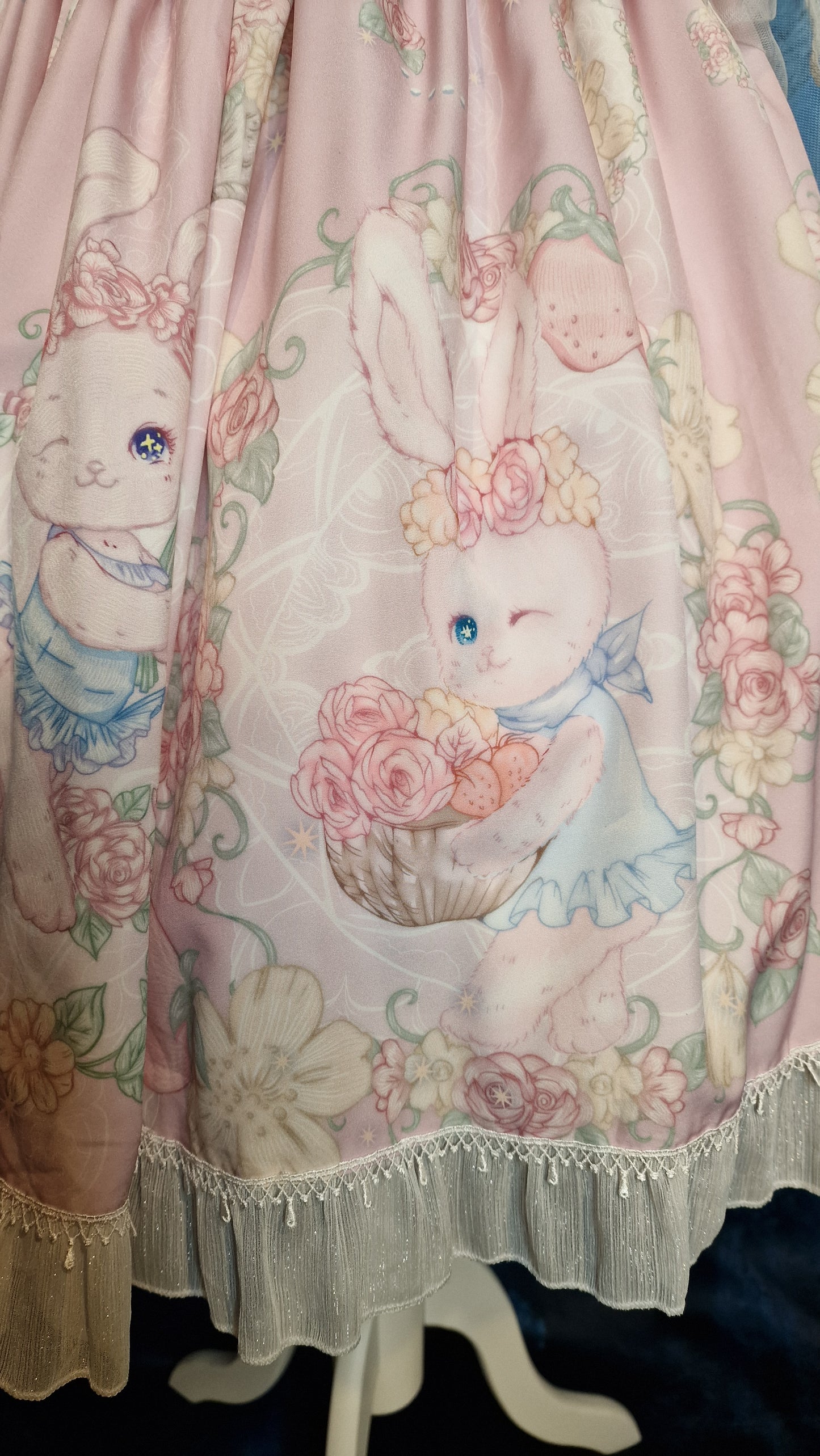 Sweet Rabbit Lolita Kleid in rosa mit Tüll und Spitze Blumenmuster