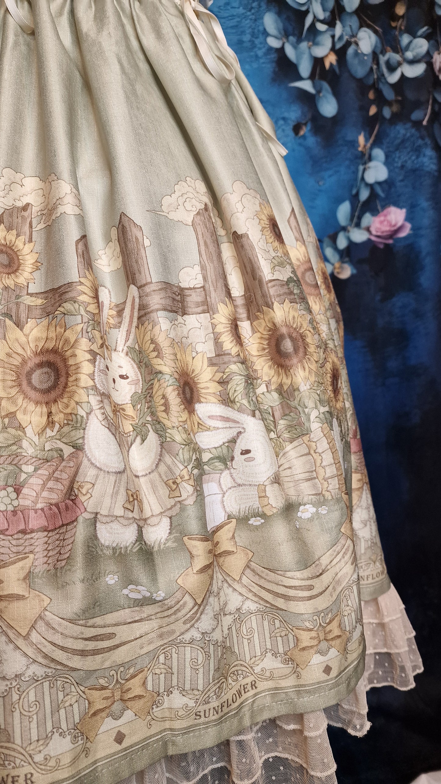 Classic Lolita Kleid "Sunflowers and Rabbits" Frühlingskleid