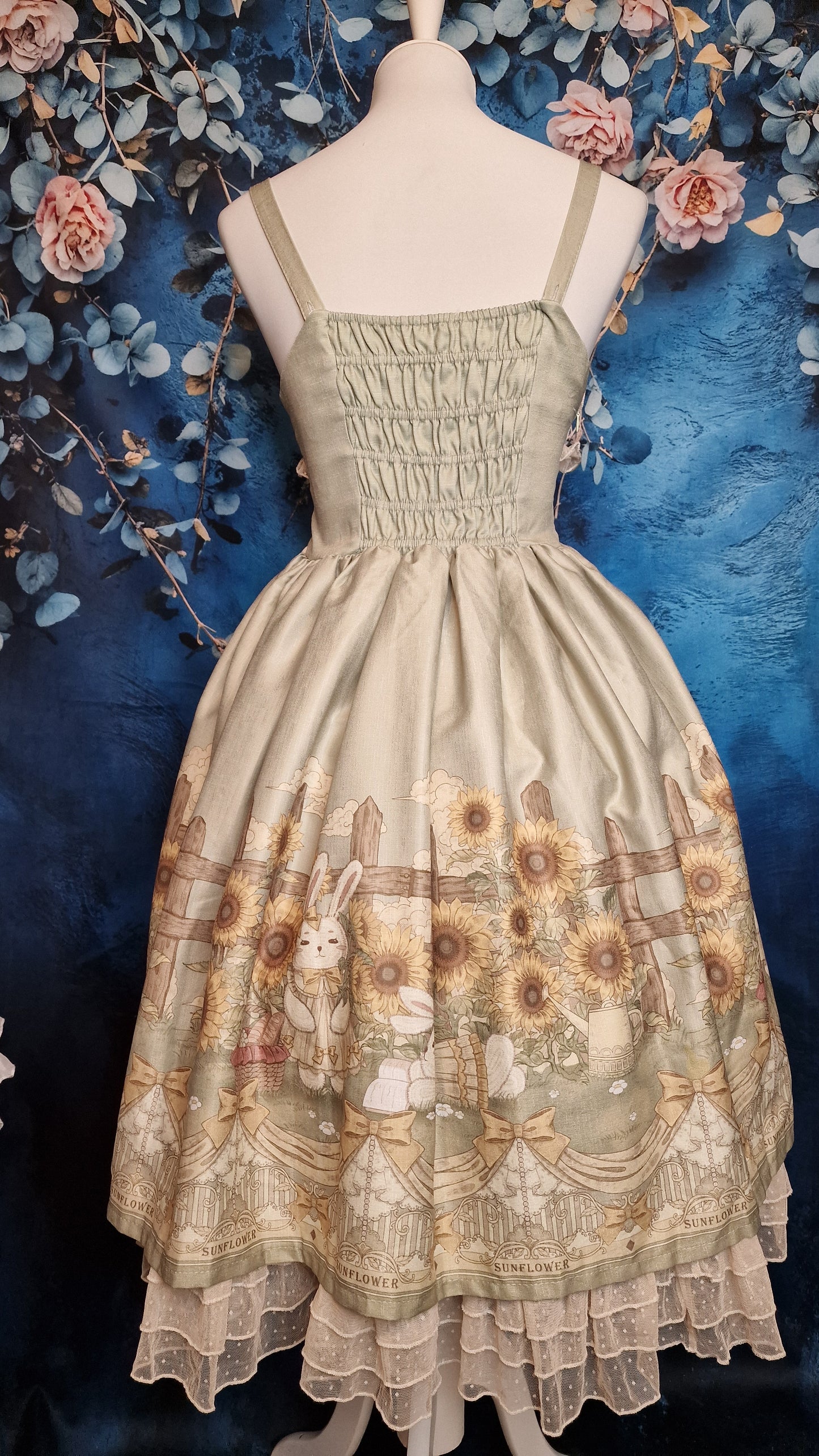 Classic Lolita Kleid "Sunflowers and Rabbits" Frühlingskleid
