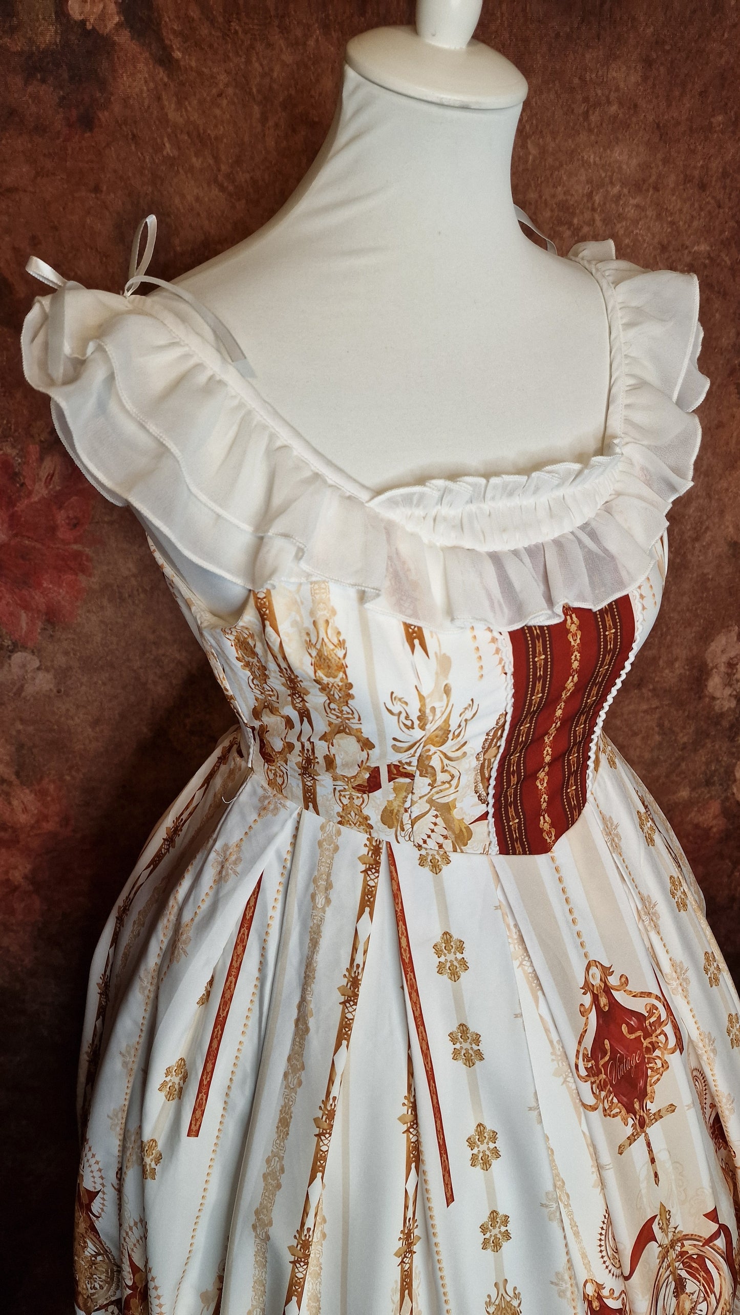 Chinesisches Lolita Kleid vintage Look im Barockstil neu