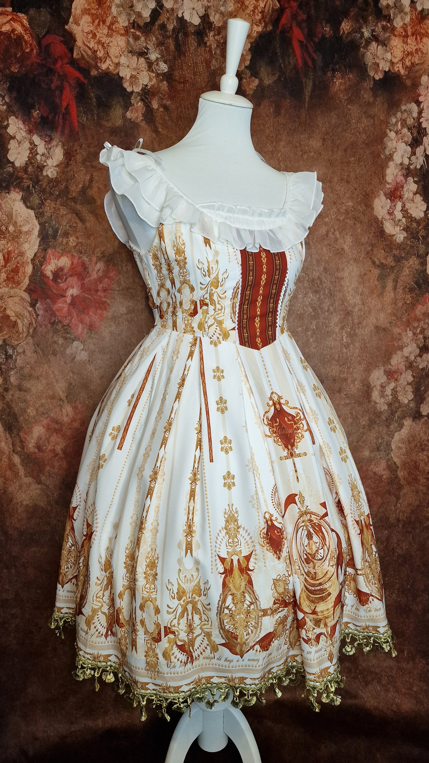 Chinesisches Lolita Kleid vintage Look im Barockstil neu