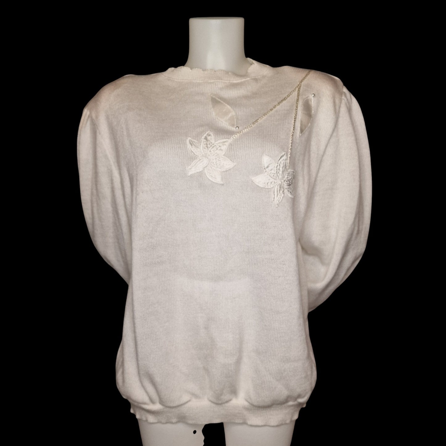 Vintage Pullover mit Blumen Applikation in cremeweiß Gr. M