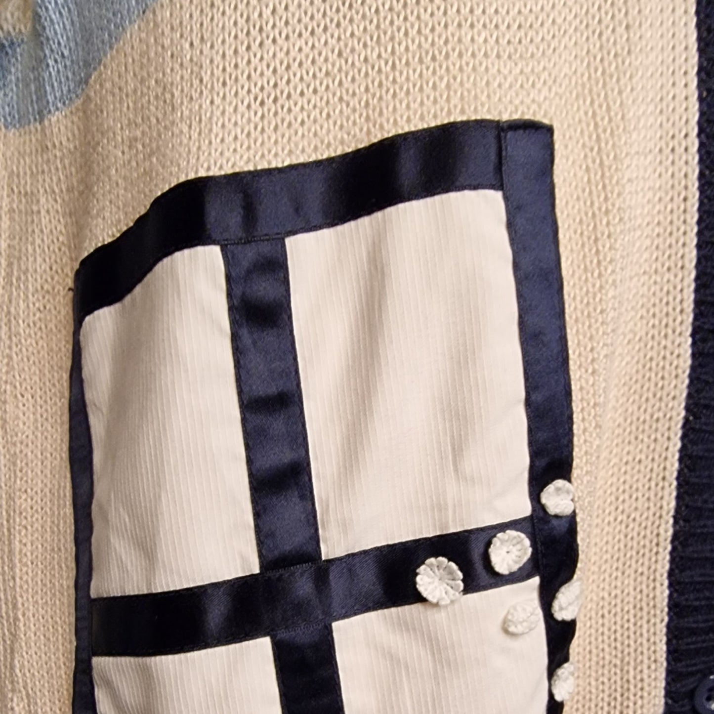 Vintage 80er Strickjacke Oversize mit Fenster-Applikationen "Marionetto" L