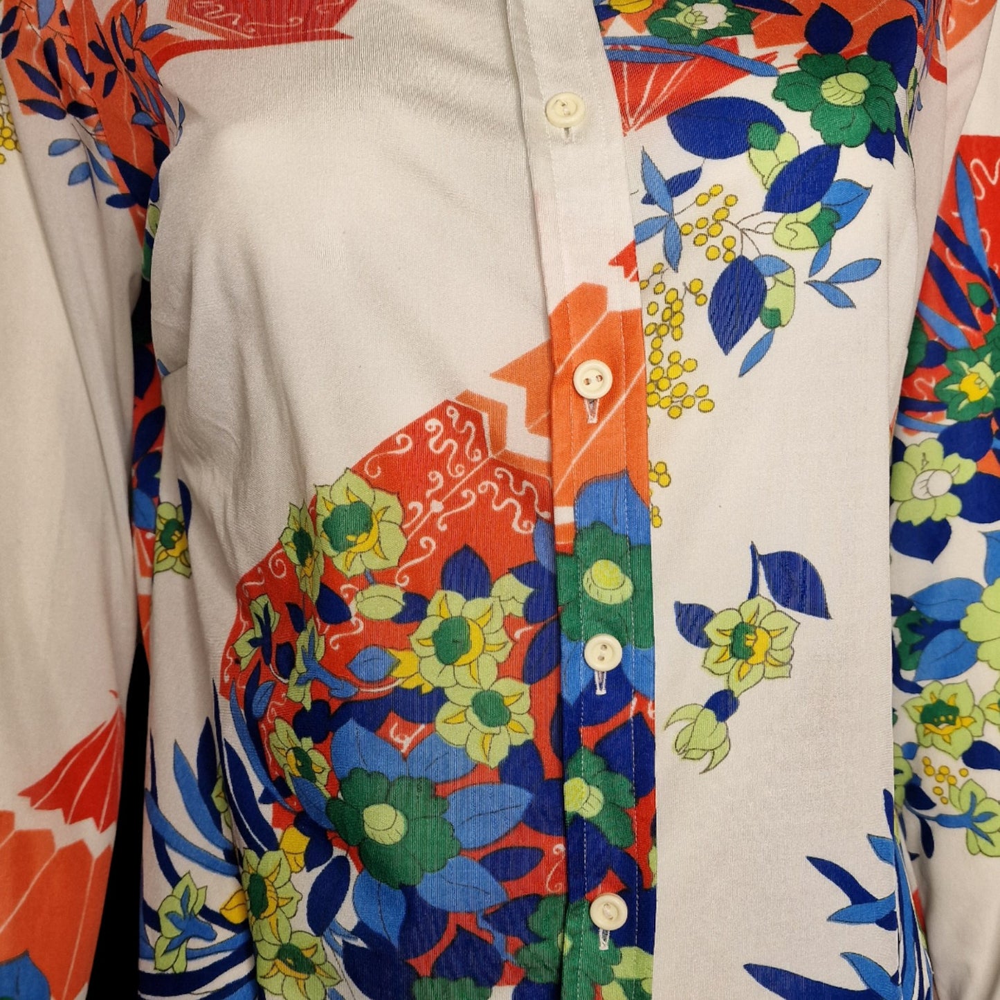 Schrille 70er Bluse Hemd ,Japan Fächer Motiv Weiß Orange Spitzer Kragen M