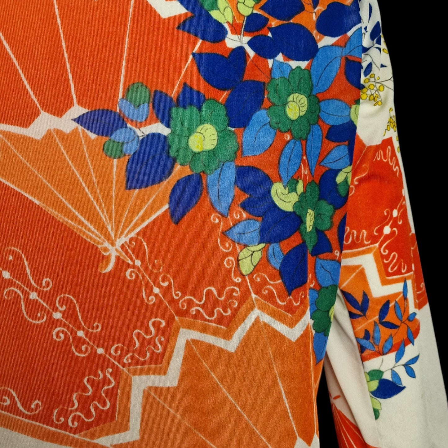 Schrille 70er Bluse Hemd ,Japan Fächer Motiv Weiß Orange Spitzer Kragen M
