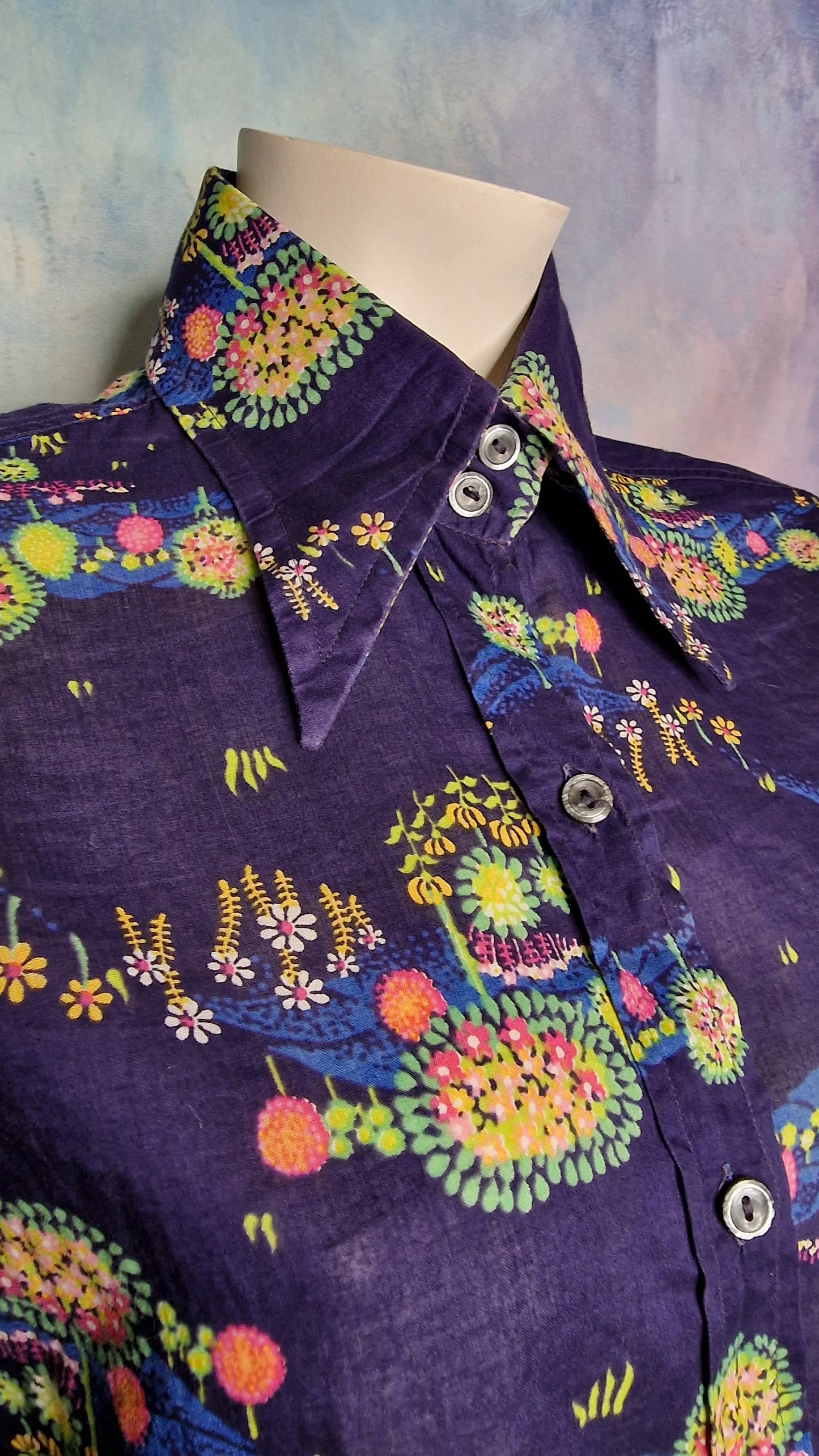 70er Bluse Baumwolle - Hélène Petit - in blau großer Kragen S
