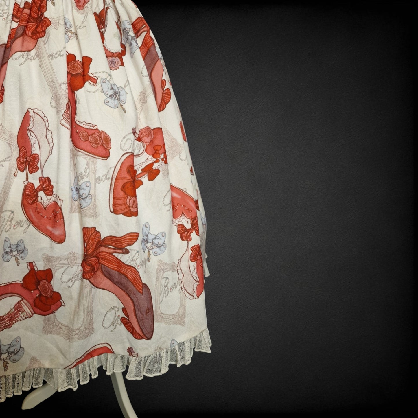Sweet Lolita Kleid JSK – „Red Slippers & Vintage Frames“ rot-weiß