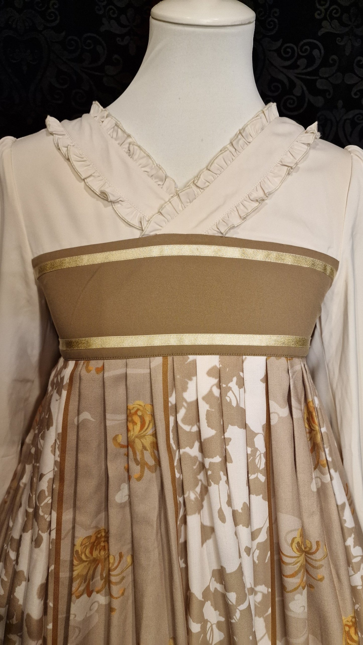 Vintage Classic Lolita Kleid – „Chrysanthemum Dream“ XS
