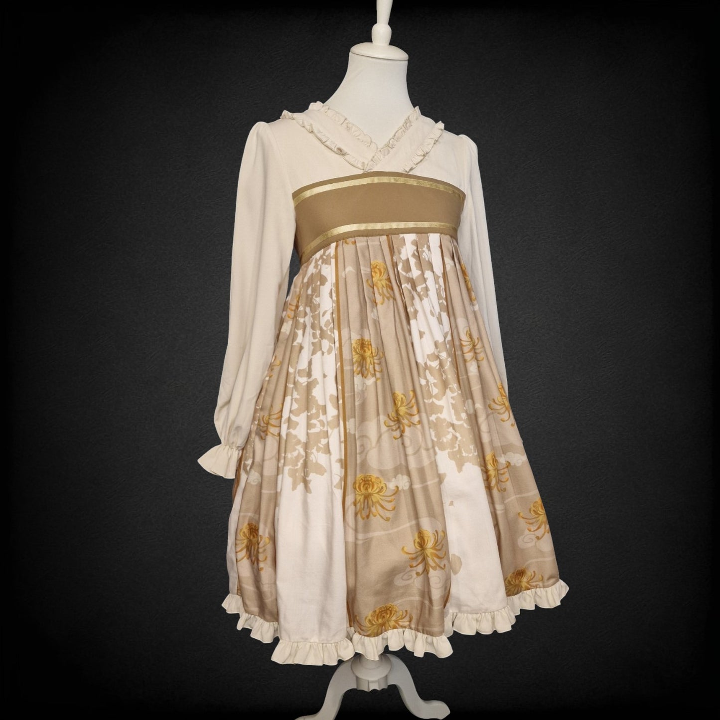 Vintage Classic Lolita Kleid – „Chrysanthemum Dream“ XS