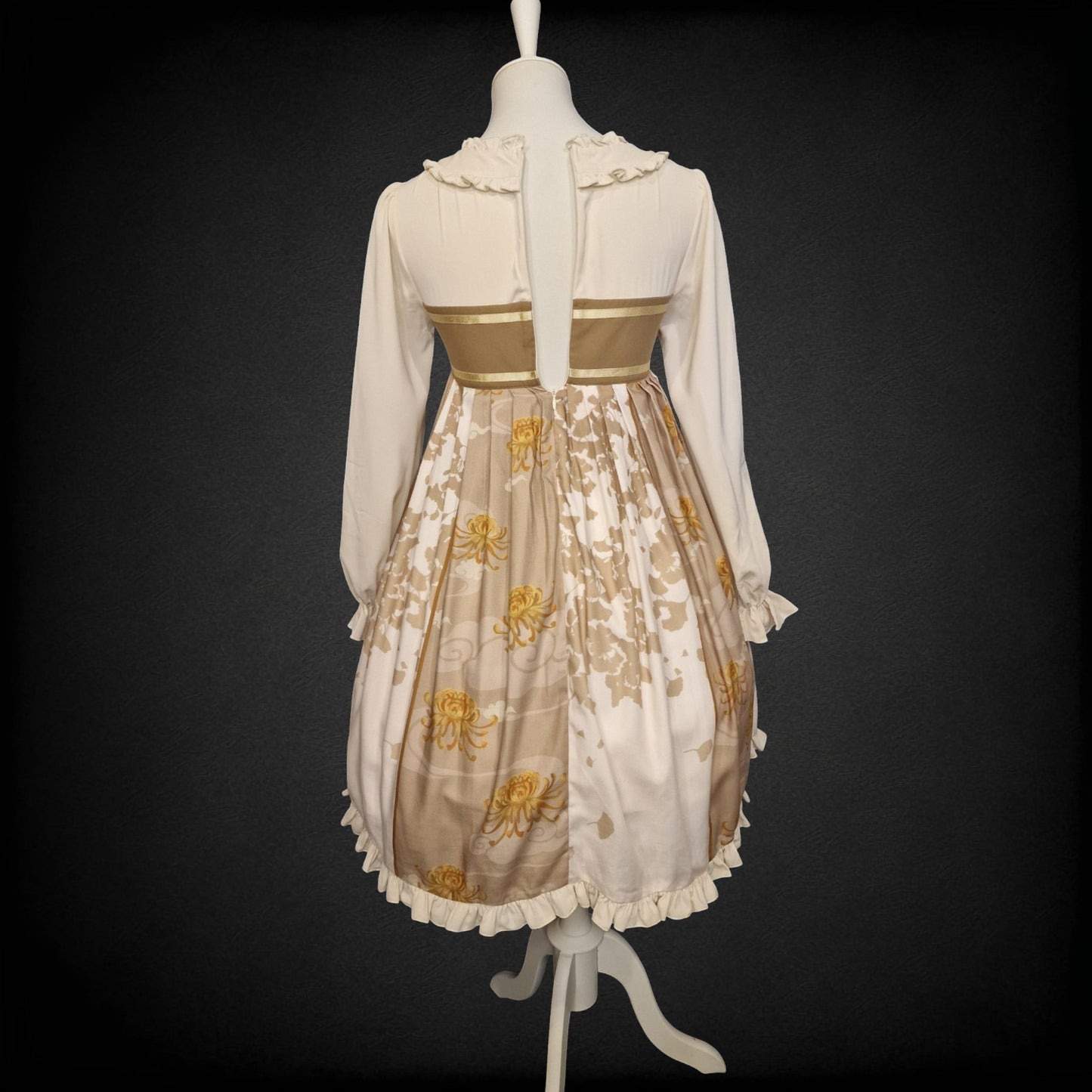 Vintage Classic Lolita Kleid – „Chrysanthemum Dream“ XS