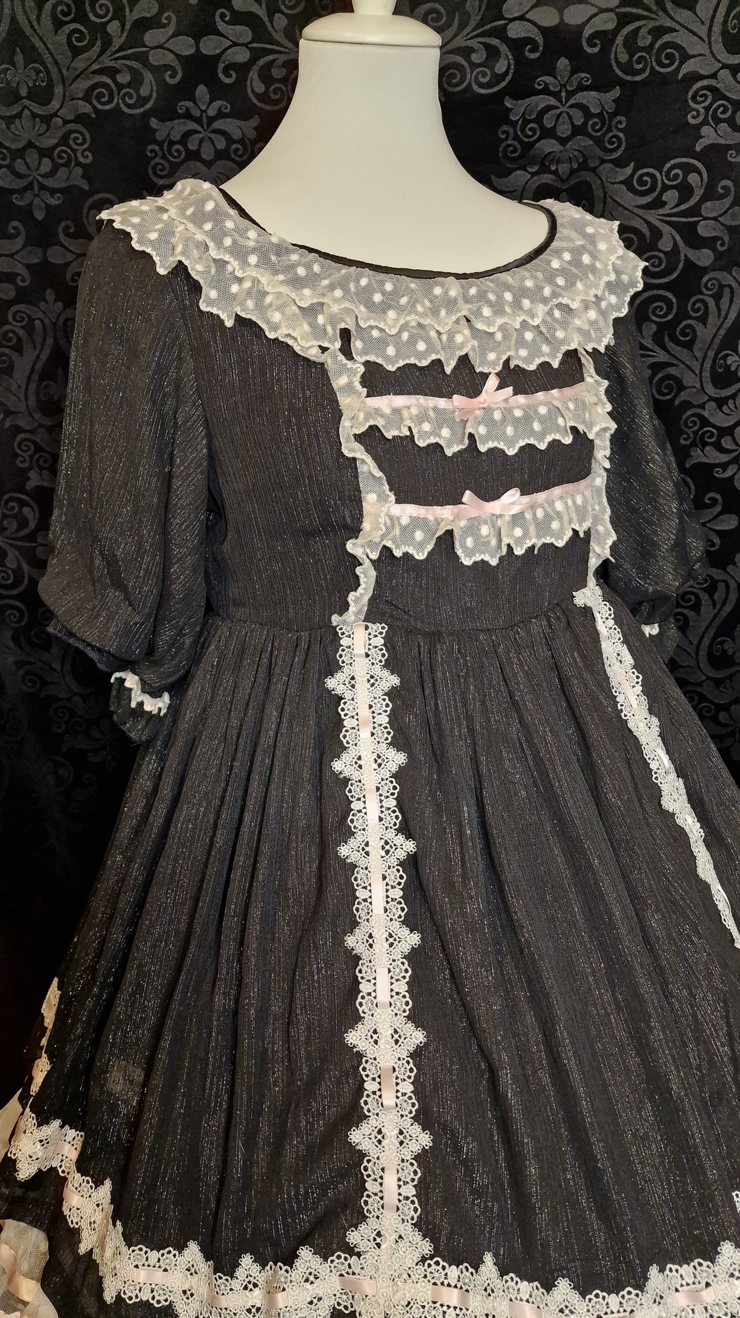 Gothic Lolita Kleid Schwarz Silber mit Spitze – Vintage "Old School" Gr. L