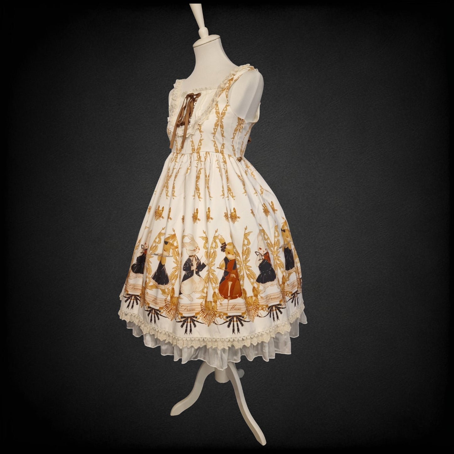 Sweet Lolita JSK Dream & Doll Music Print „Golden Gallery“ Häschen-Orchester