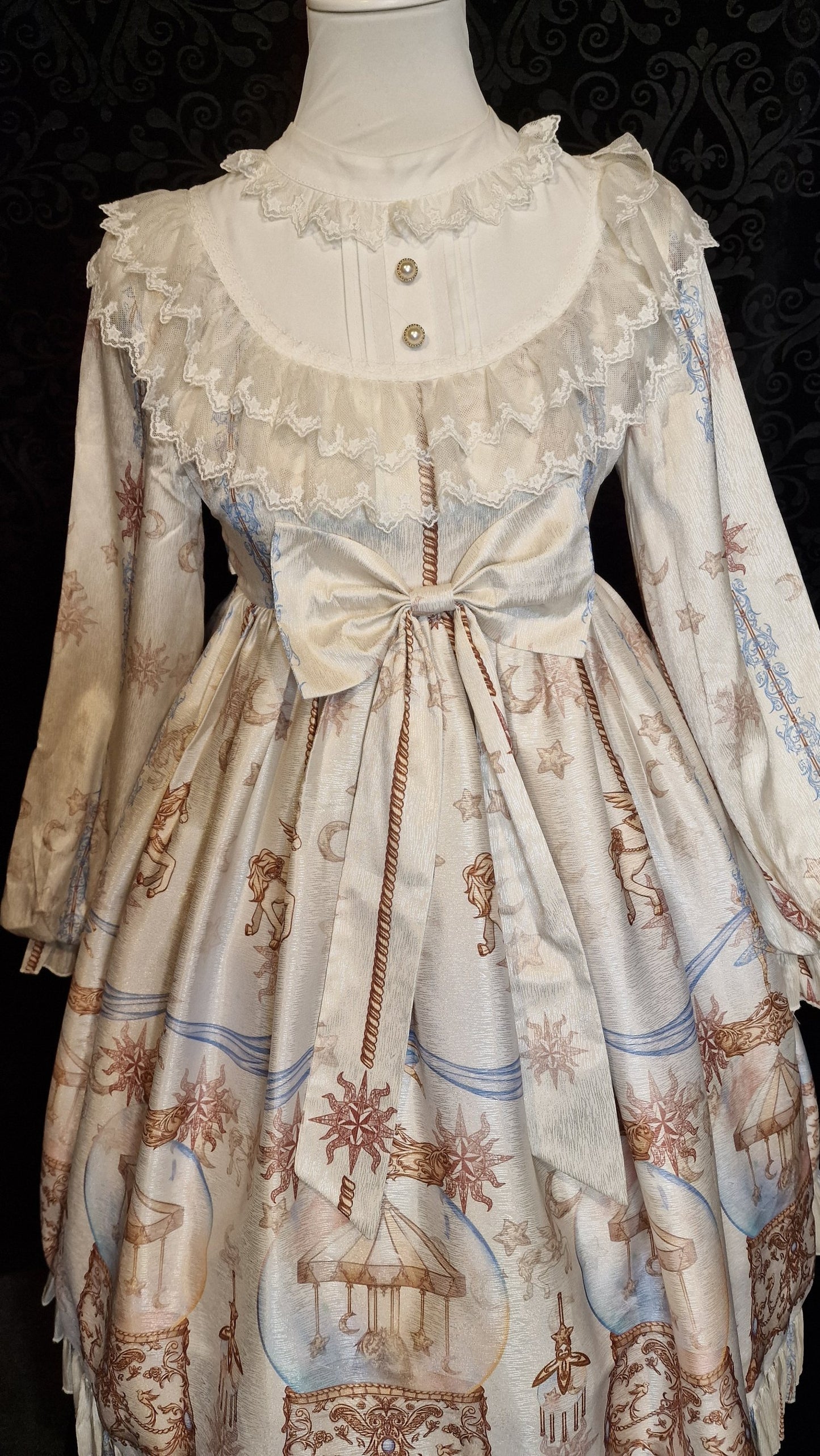 Classic Lolita Kleid OP  Karusell-Print mit Spitzenkragen und Satinschleife