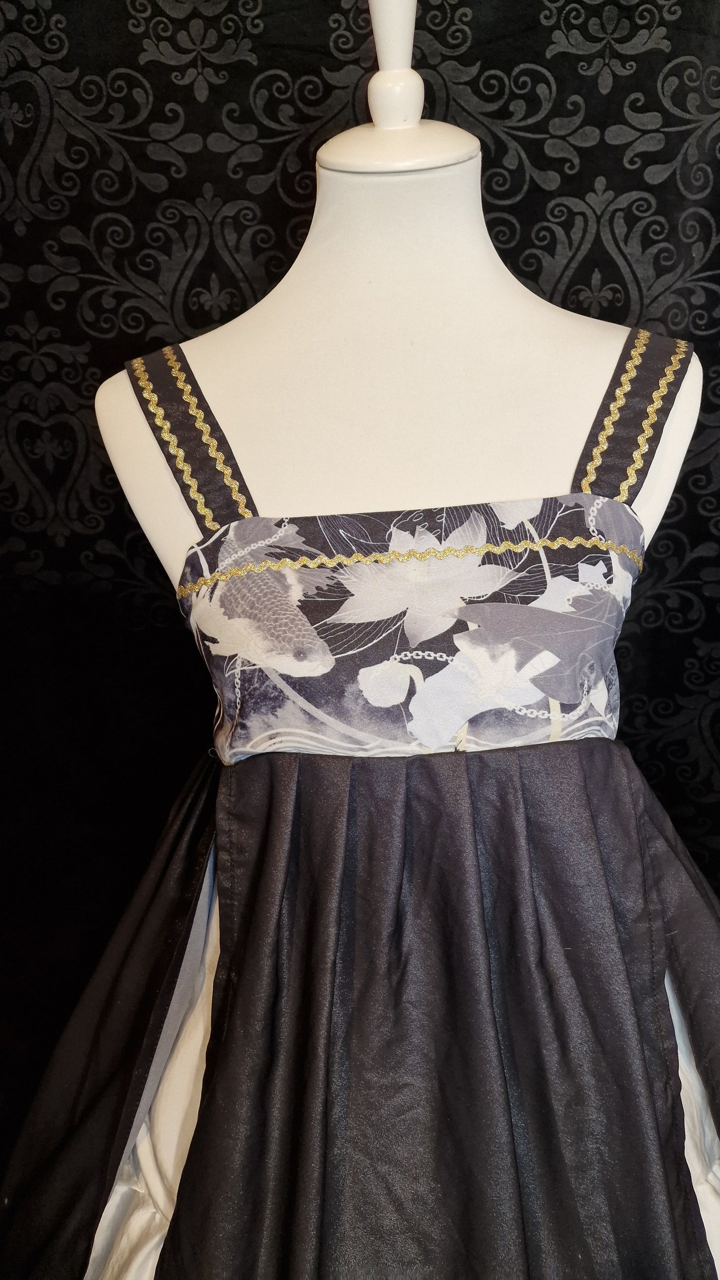 Gothic Lolita JSK Koi-Karpfen Lotus Print mit Glitzerstoff und Chiffon-Overlay