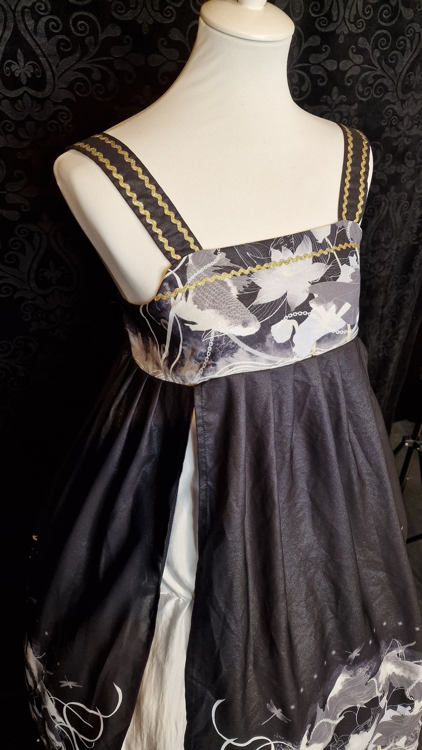 Gothic Lolita JSK Koi-Karpfen Lotus Print mit Glitzerstoff und Chiffon-Overlay