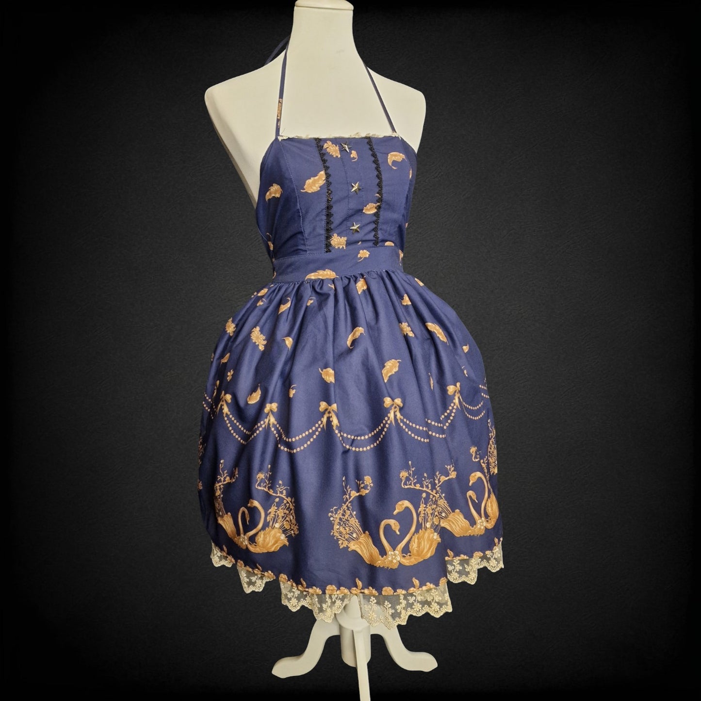 Classic Lolita Kleid Halter-JSK To Alice „Swan Crown“ Marineblau Gold mit Spitzenborte S