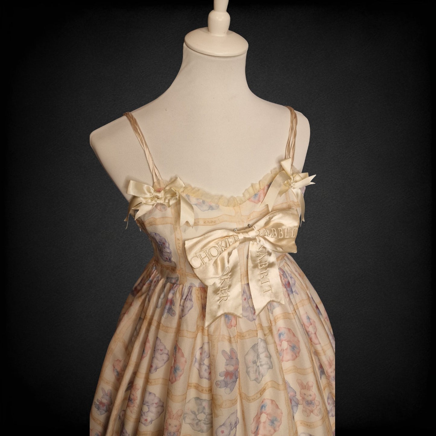 Choker Rabbit Kleid Lolita JSK – Cream Bunny Print S Kawaii