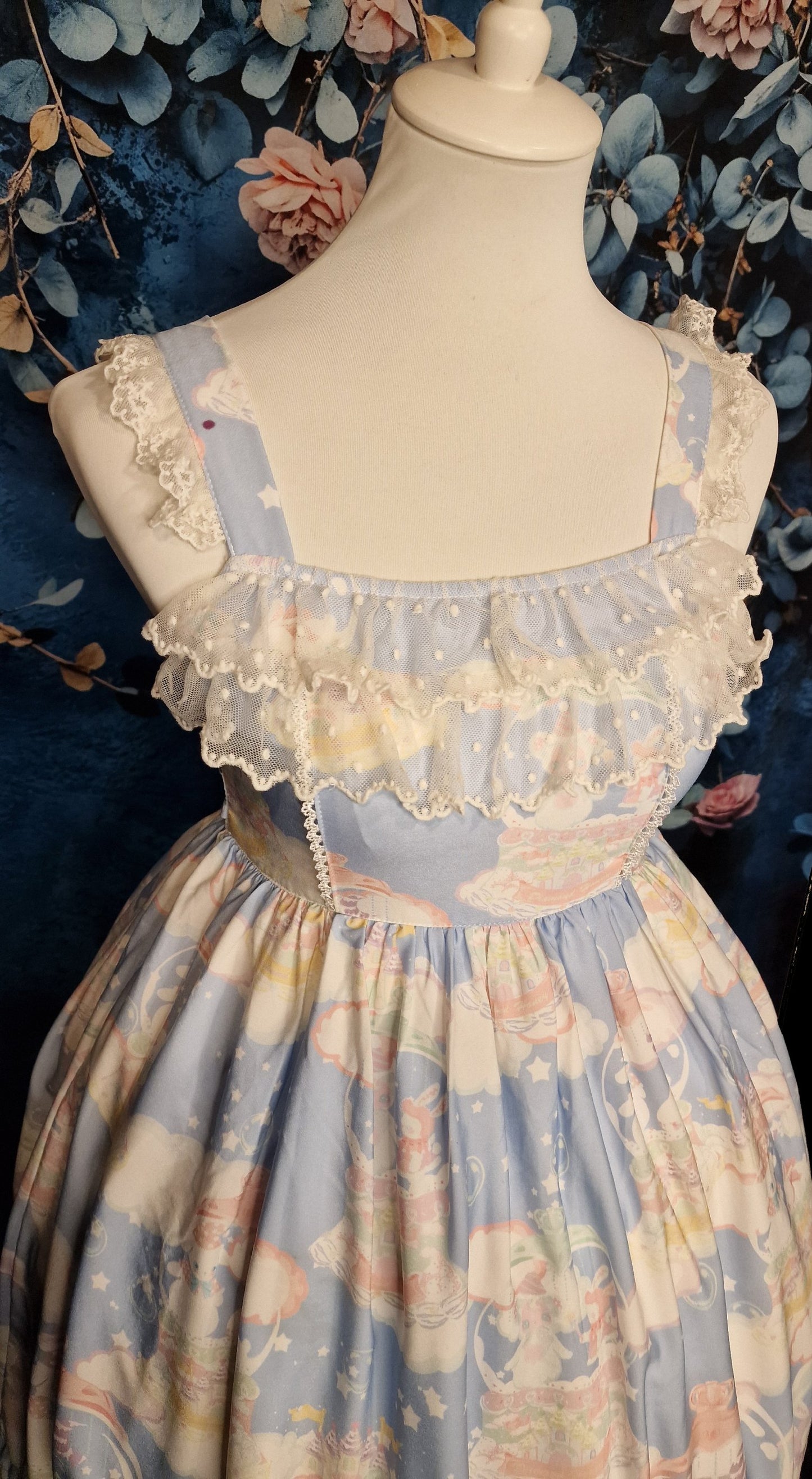 Kawaii Sweet Lolita Kleid JSK – „Fantasy Snowball“