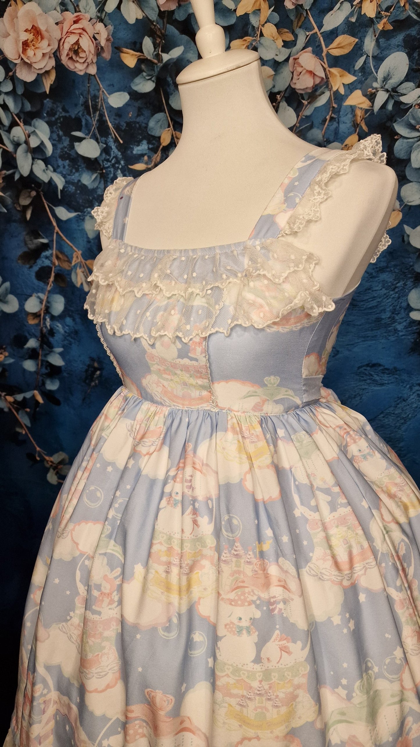 Kawaii Sweet Lolita Kleid JSK – „Fantasy Snowball“