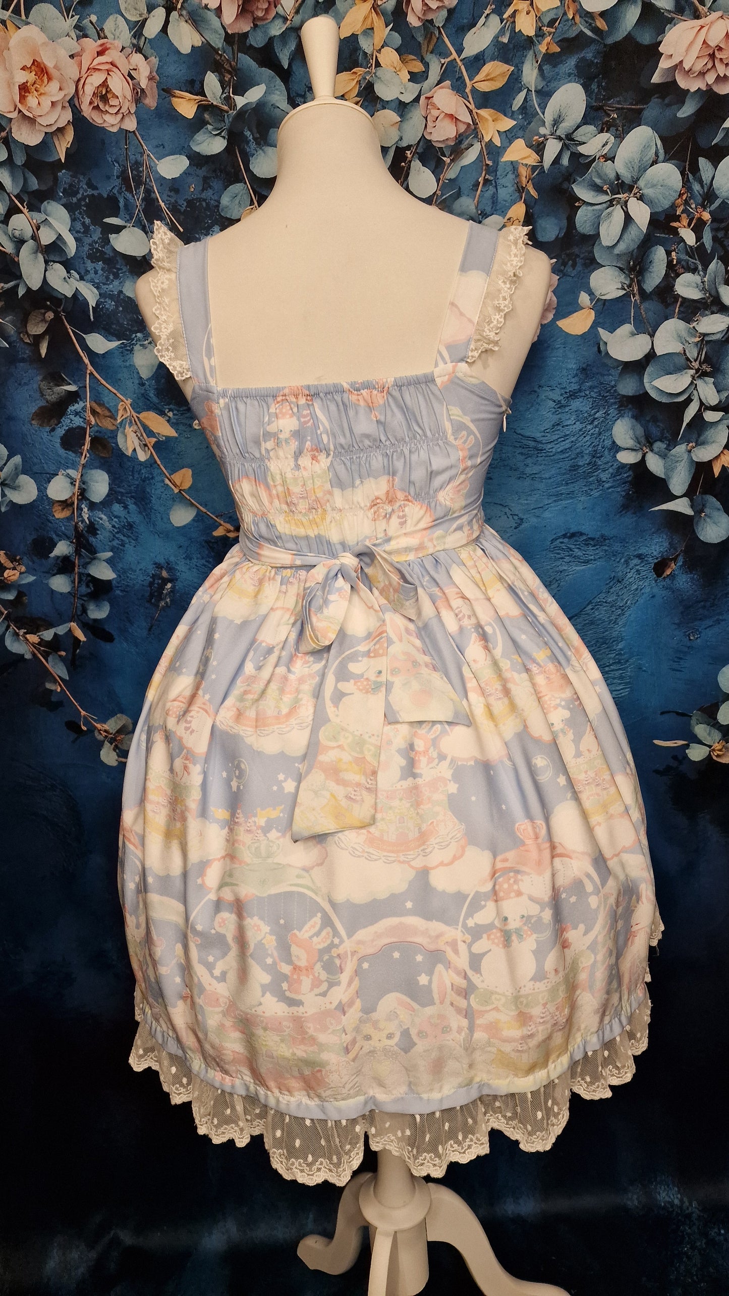 Kawaii Sweet Lolita Kleid JSK – „Fantasy Snowball“