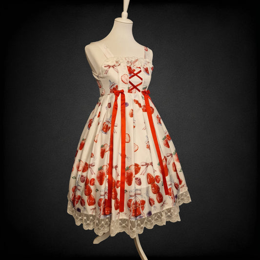 Langes Lolita Kleid von "One Strawberry" neu mit Rüschendetails weiß-rot M