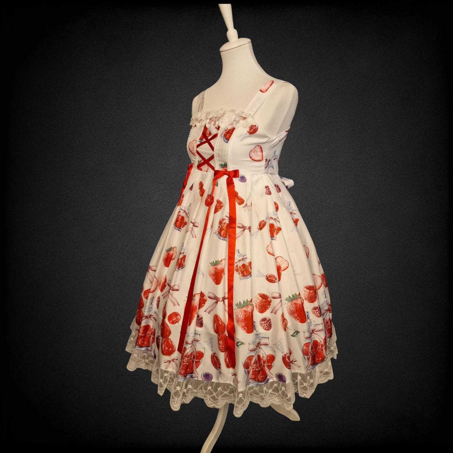 Langes Lolita Kleid von "One Strawberry" neu mit Rüschendetails weiß-rot M