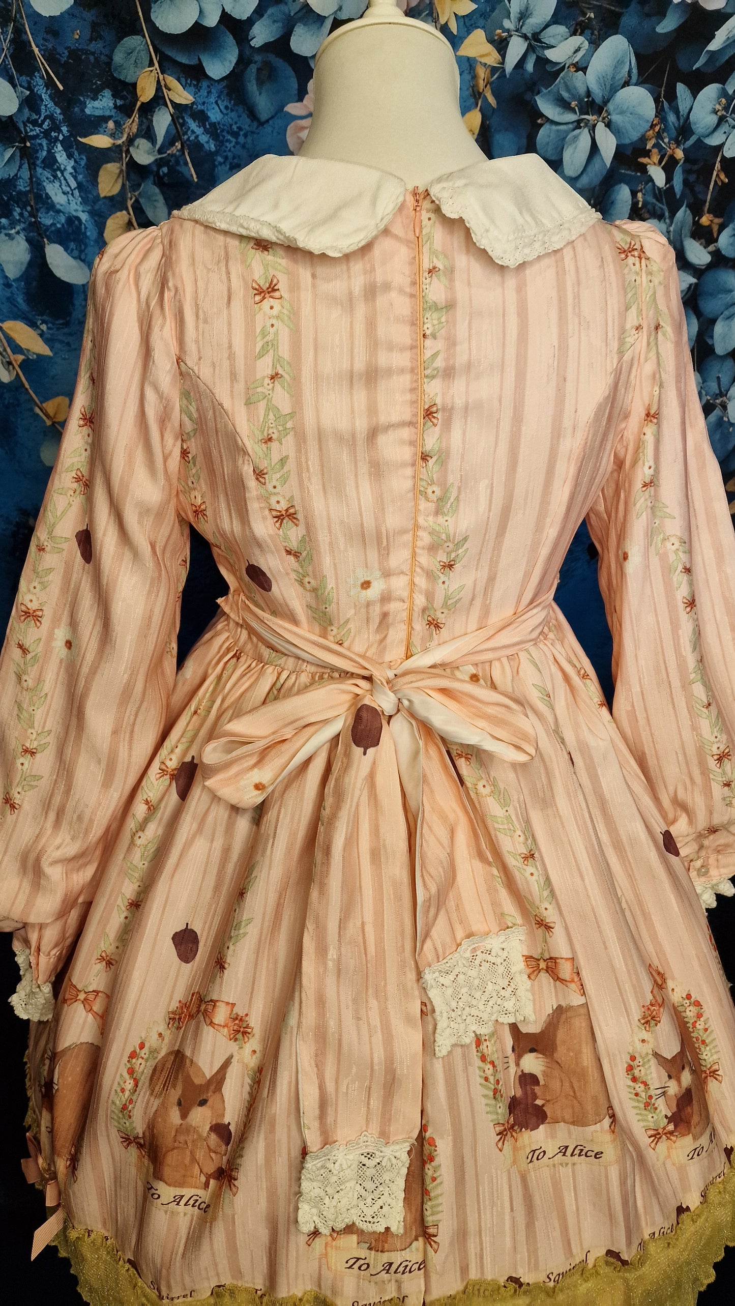 Romantische Lolita Kleid im Barock-Stil "To Alice" „Squirrel“ Eichhörnchenmotiv
