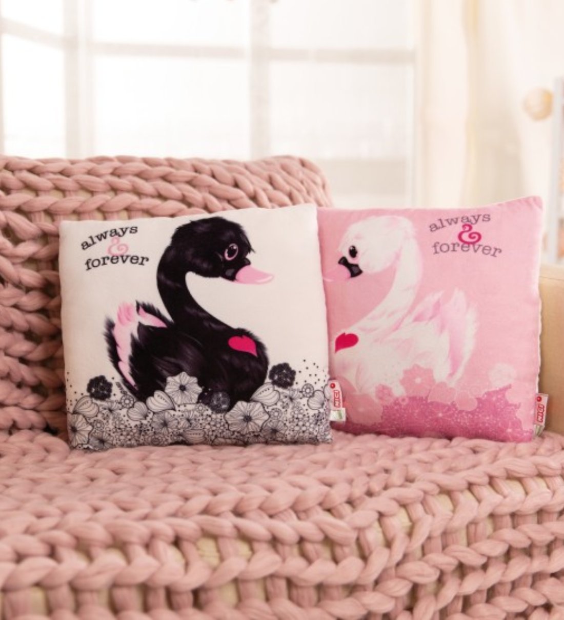 Nici Kuschel Kissen Quadratisches Kissen Weißer Love Schwan