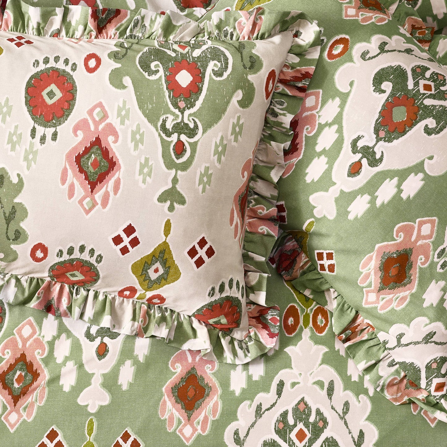 Luxus vintage Wendebettwäsche „Dawson Ikat“ mit Rüschen Waldgrün