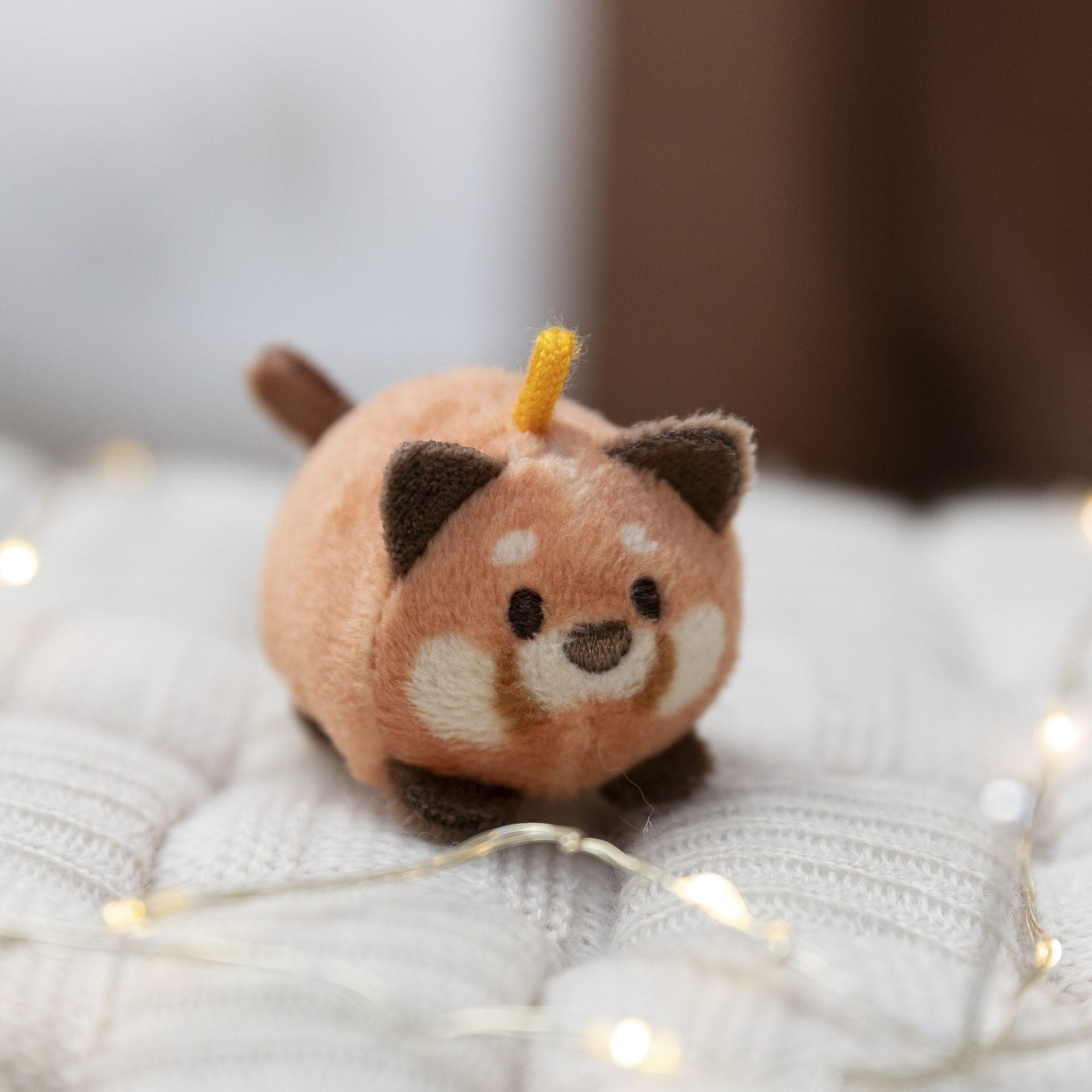 mymochi minis Roter Panda Akai – elastische Schlaufe Demo