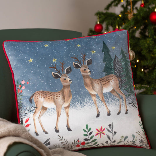 Romantisch Dekokissen Rentiere im Schnee Samtkissen Weihnachten 45x45 cm