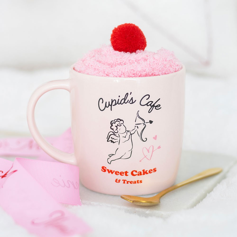Geschenkset Valentinstag "Cupid's Cafe" Tassen-, Löffel- und Socken-Set