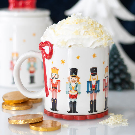 3D Tasse Weihnachten mit Nussknacker-Print und Schleife