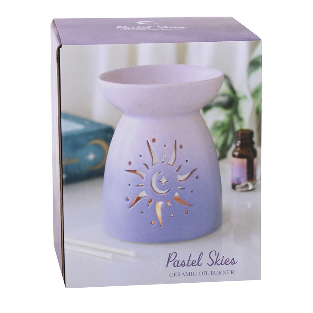 Pastel Skies Ceramic Oil Burner – Frontansicht schwarzer Hintergrund