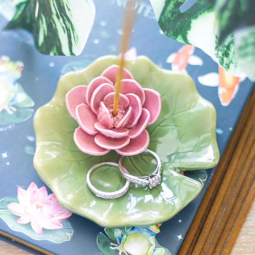 Vintage Räucherstäbchenhalter / Schmuckschale Seerose