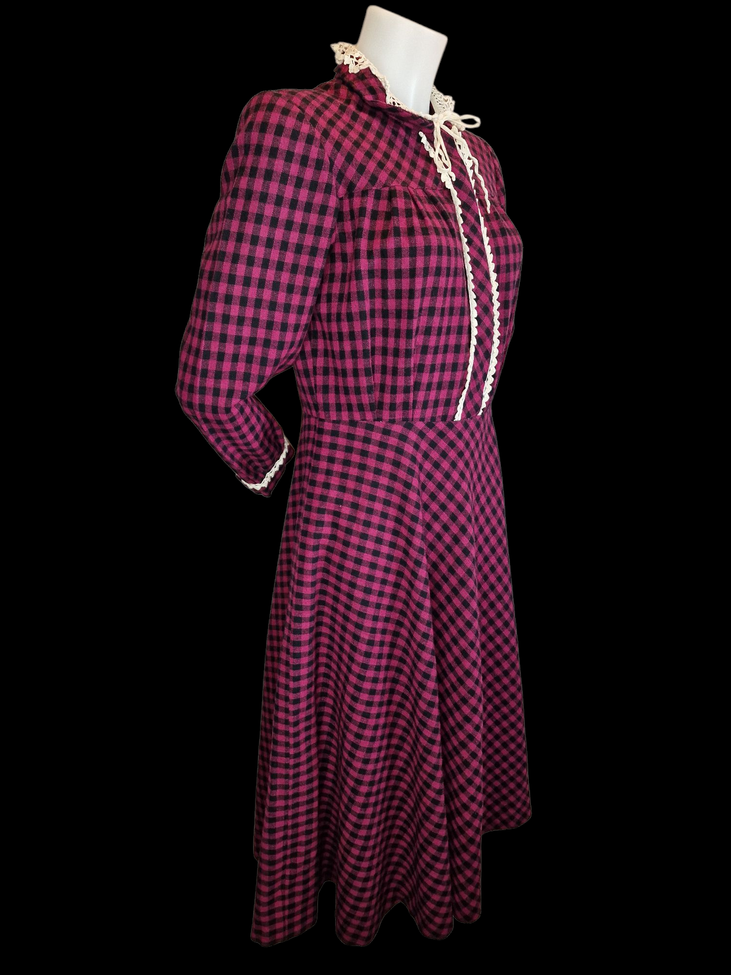 Vintage nostalgisches 80er Jahre Kleid Kariert mit Häkelkragen M