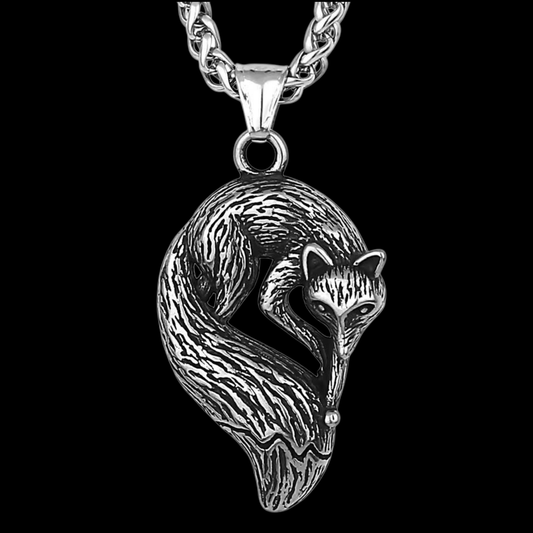 Anhänger Wolf mit Kette aus Edelstahl