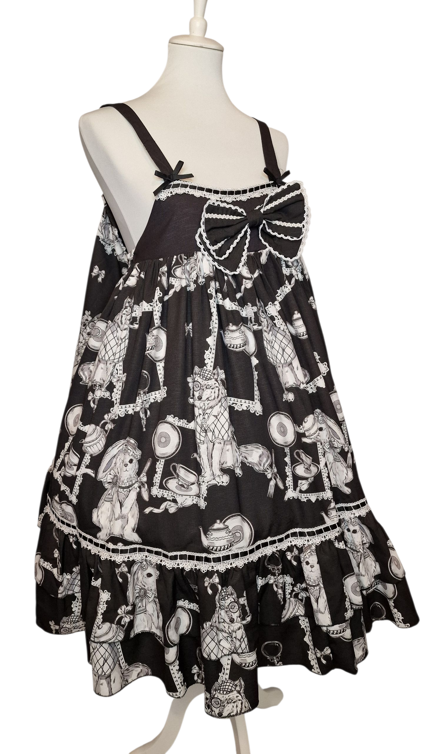 Gothic Lolita Kleid schwarz-weiß mit "Wolf and Rabbit" XXL JSK