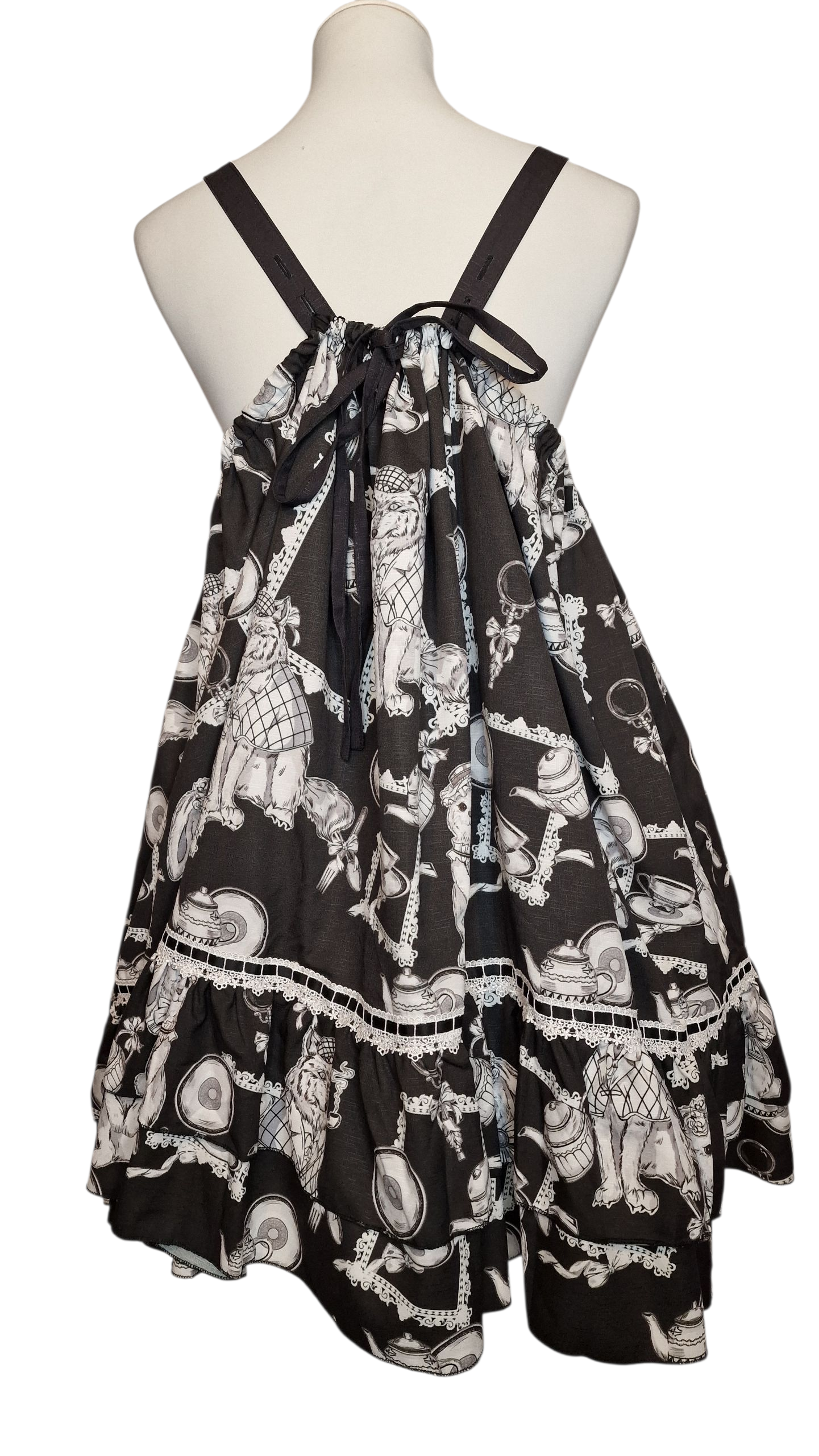 Gothic Lolita Kleid schwarz-weiß mit "Wolf and Rabbit" XXL JSK
