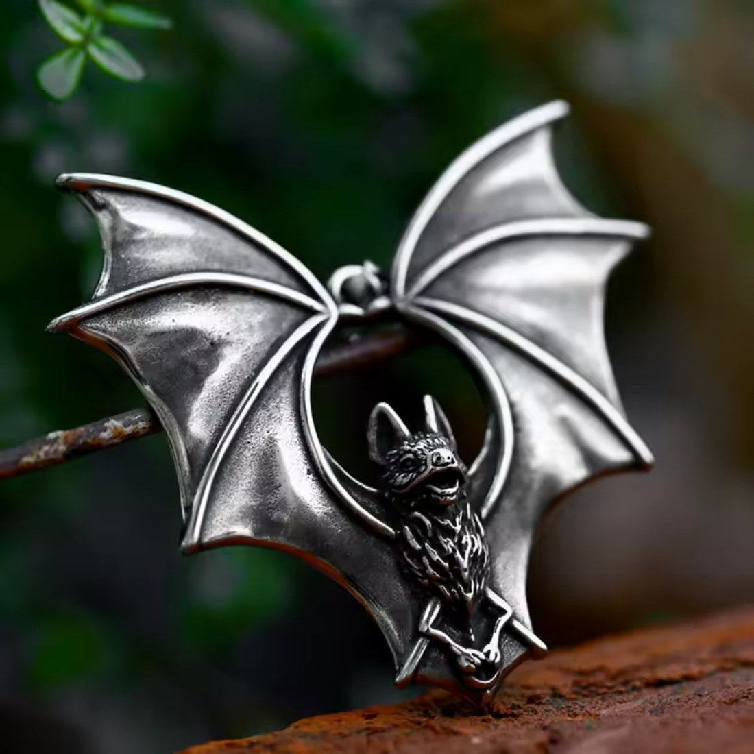 Gothic Edelstahl Fledermaus Anhänger mit Kette